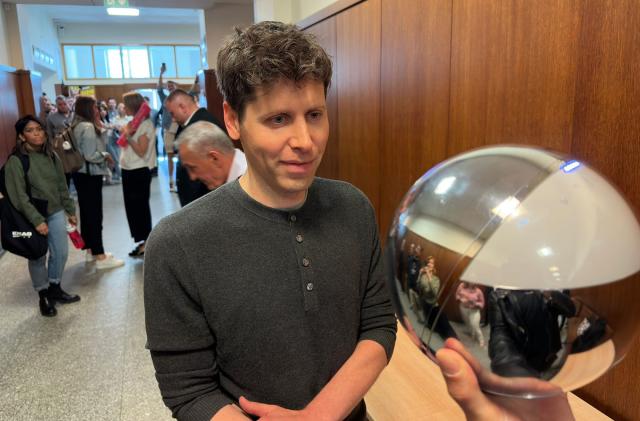 OpenAI co-founder and CEO Sam Altman signing up for Worldcoin, a crypto project he co-founded.